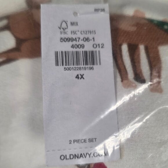 NWT Old Navy Holiday Pajamas Size 4X - Picture 4 of 5